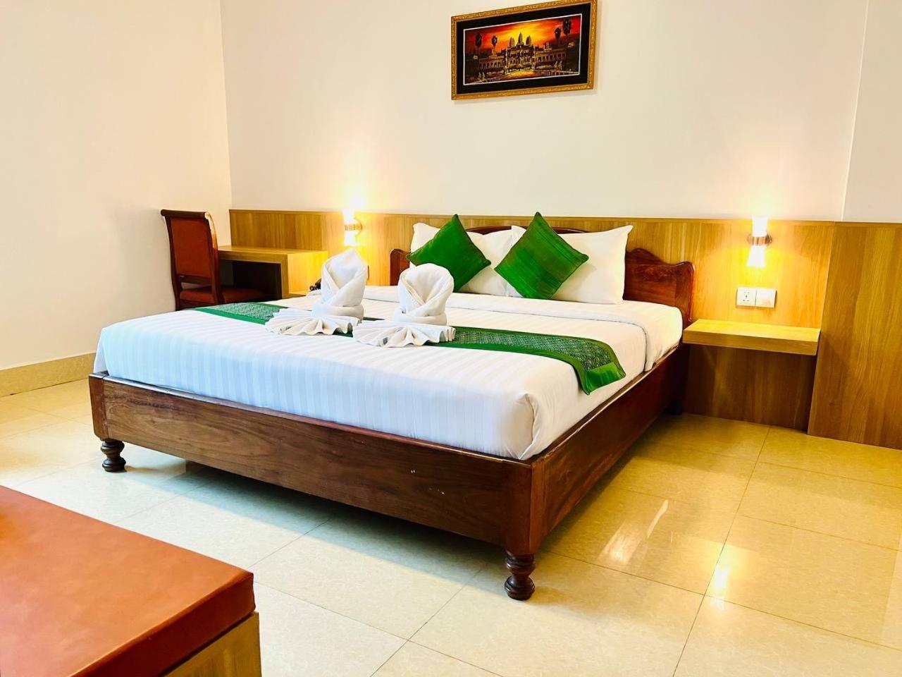 The One By Nika Hotel Siem Reap Ngoại thất bức ảnh